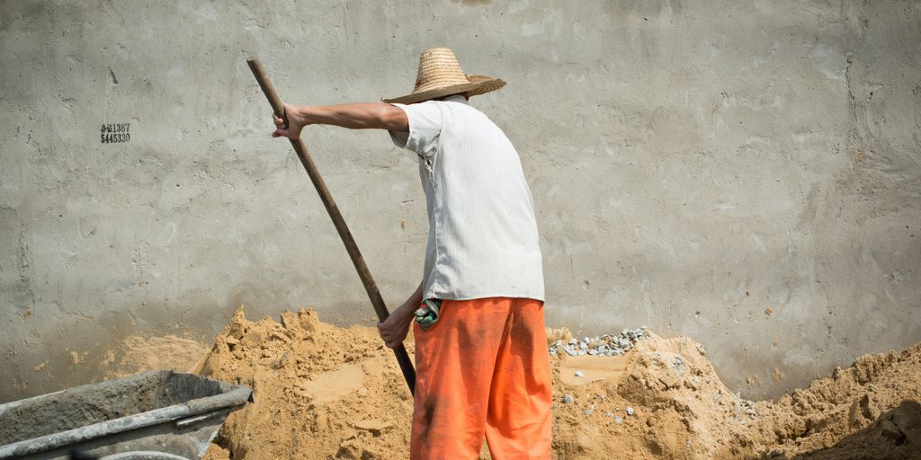 Digging Without Potholing